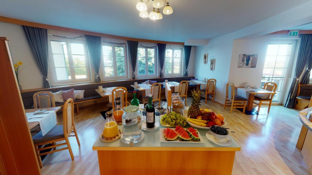 Hotel Sonntagsberg Hof Familie Fiedler Bad Waltersdorf Esterno foto